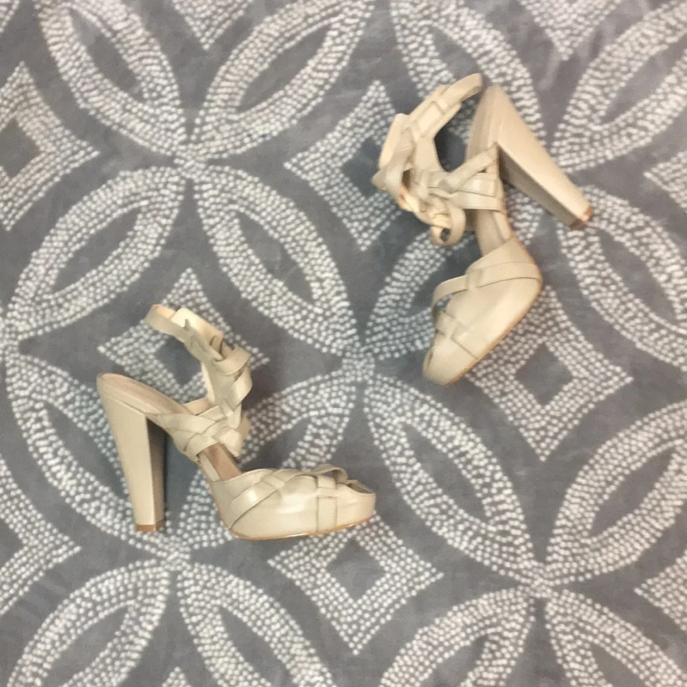Calvin Klein Parma Platform sandal
